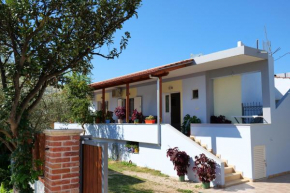 Stela Apartments
